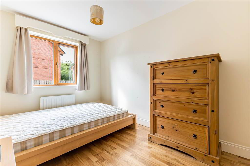 32 Annadale Green 11 of 17