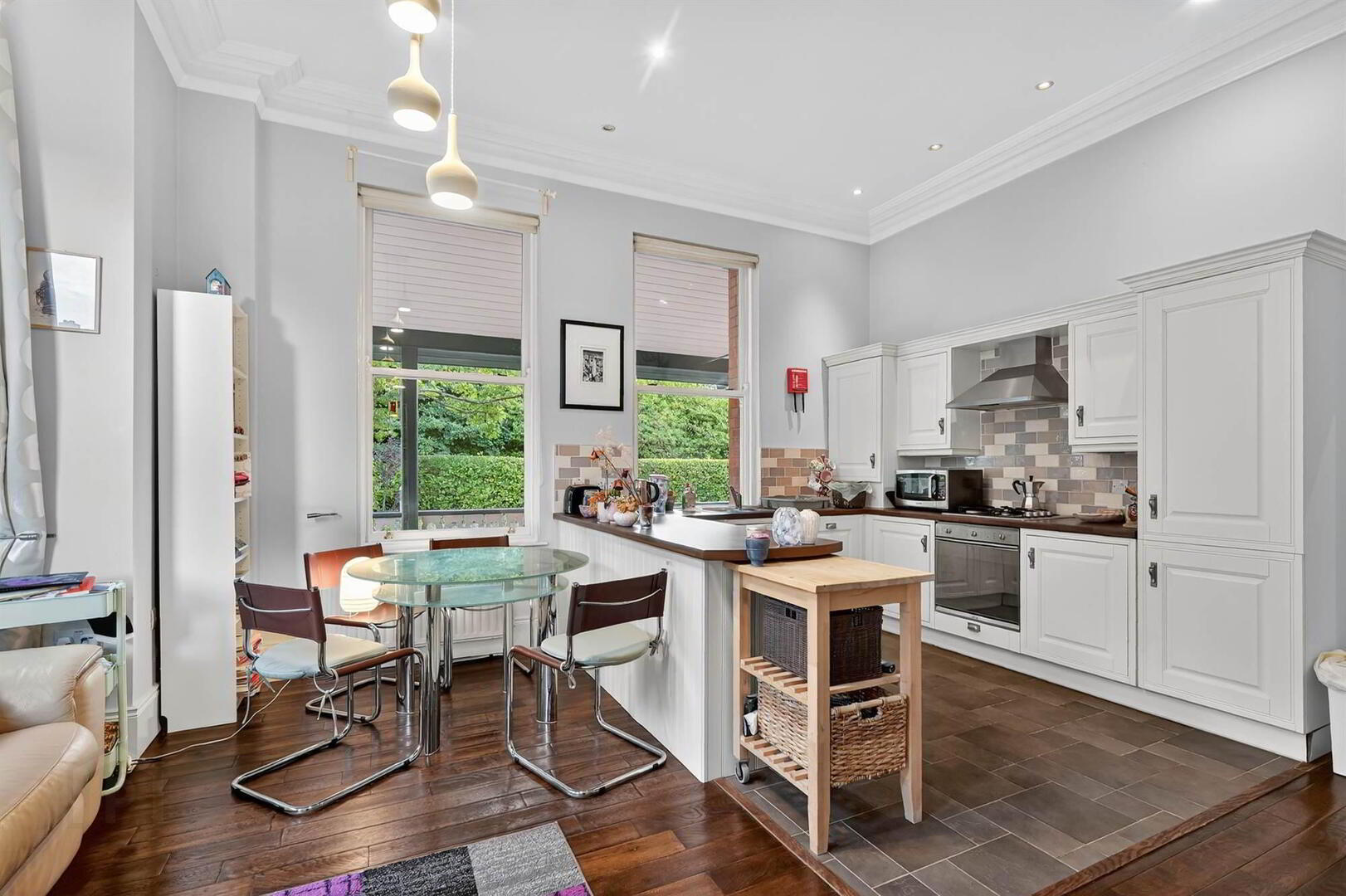A Apt Seaver House, 138 Malone Road 4 of 17