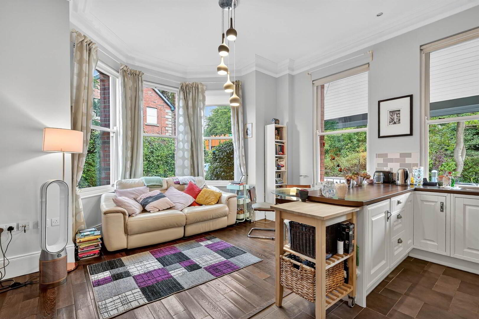 A Apt Seaver House, 138 Malone Road 6 of 17