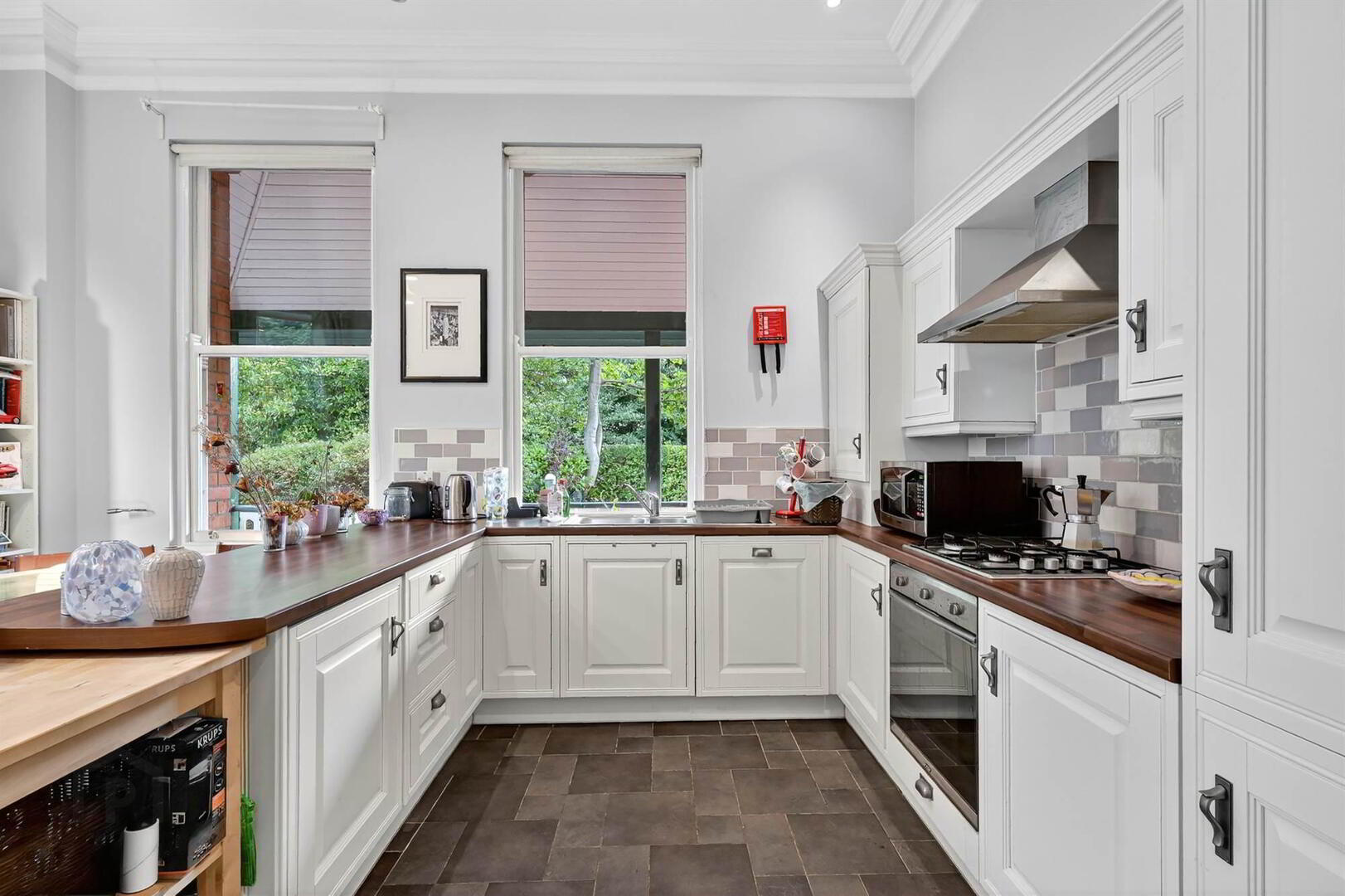 A Apt Seaver House, 138 Malone Road 8 of 17