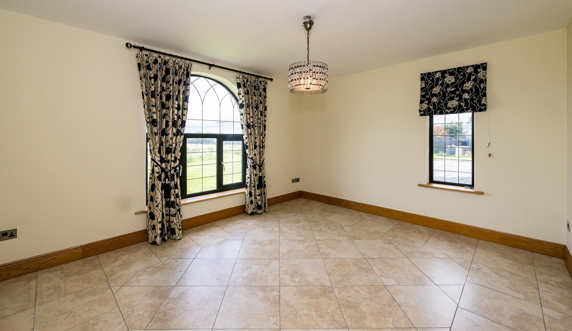 Gudderstown 14 of 38