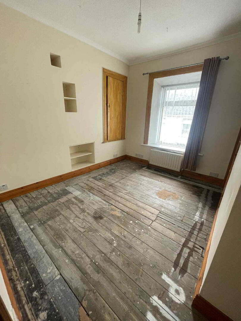 16 Pine Street 16 of 27