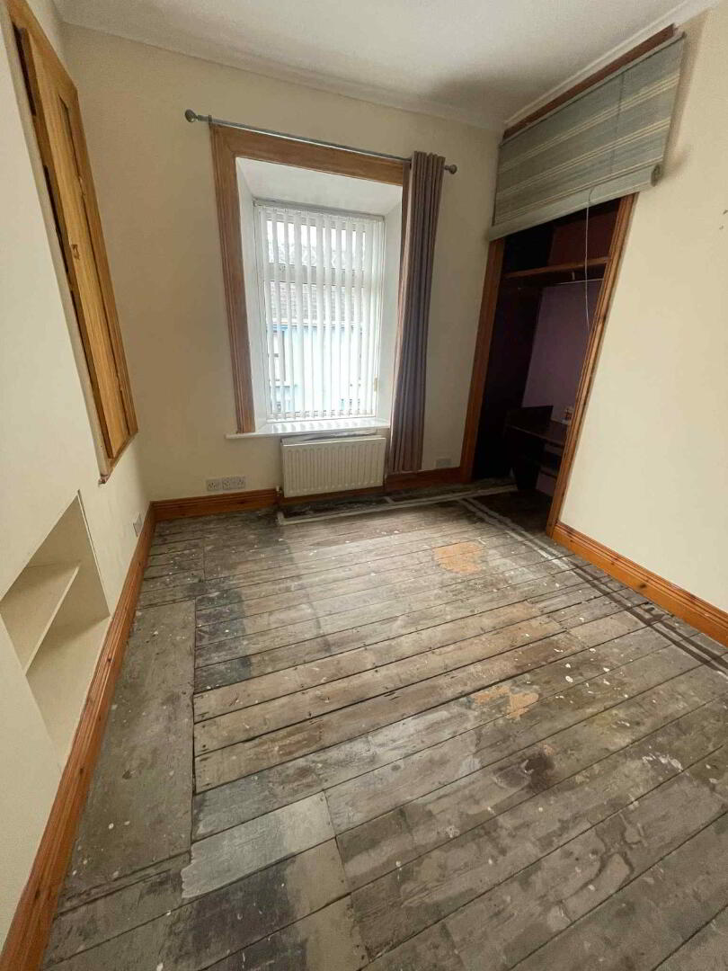 16 Pine Street 17 of 27