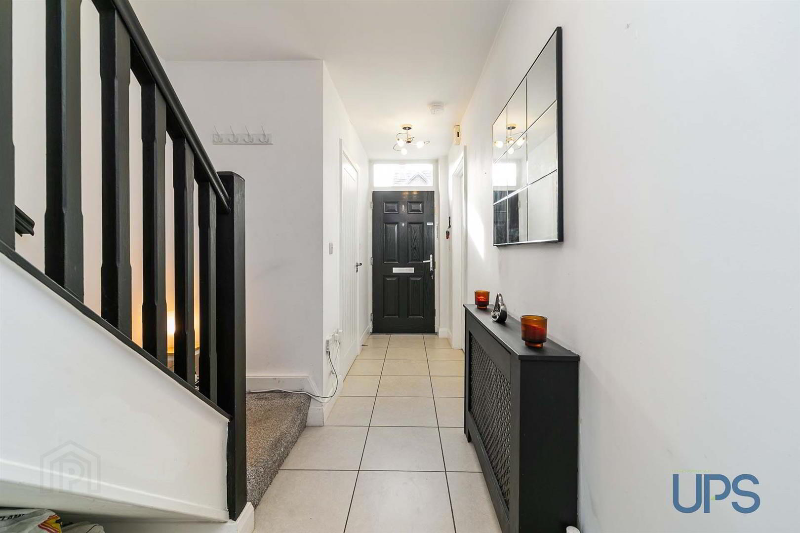 4 Forest Lane 5 of 33