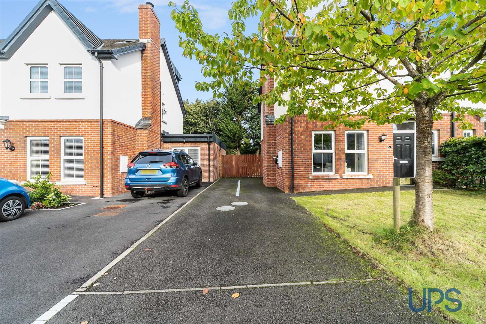 4 Forest Lane 31 of 33