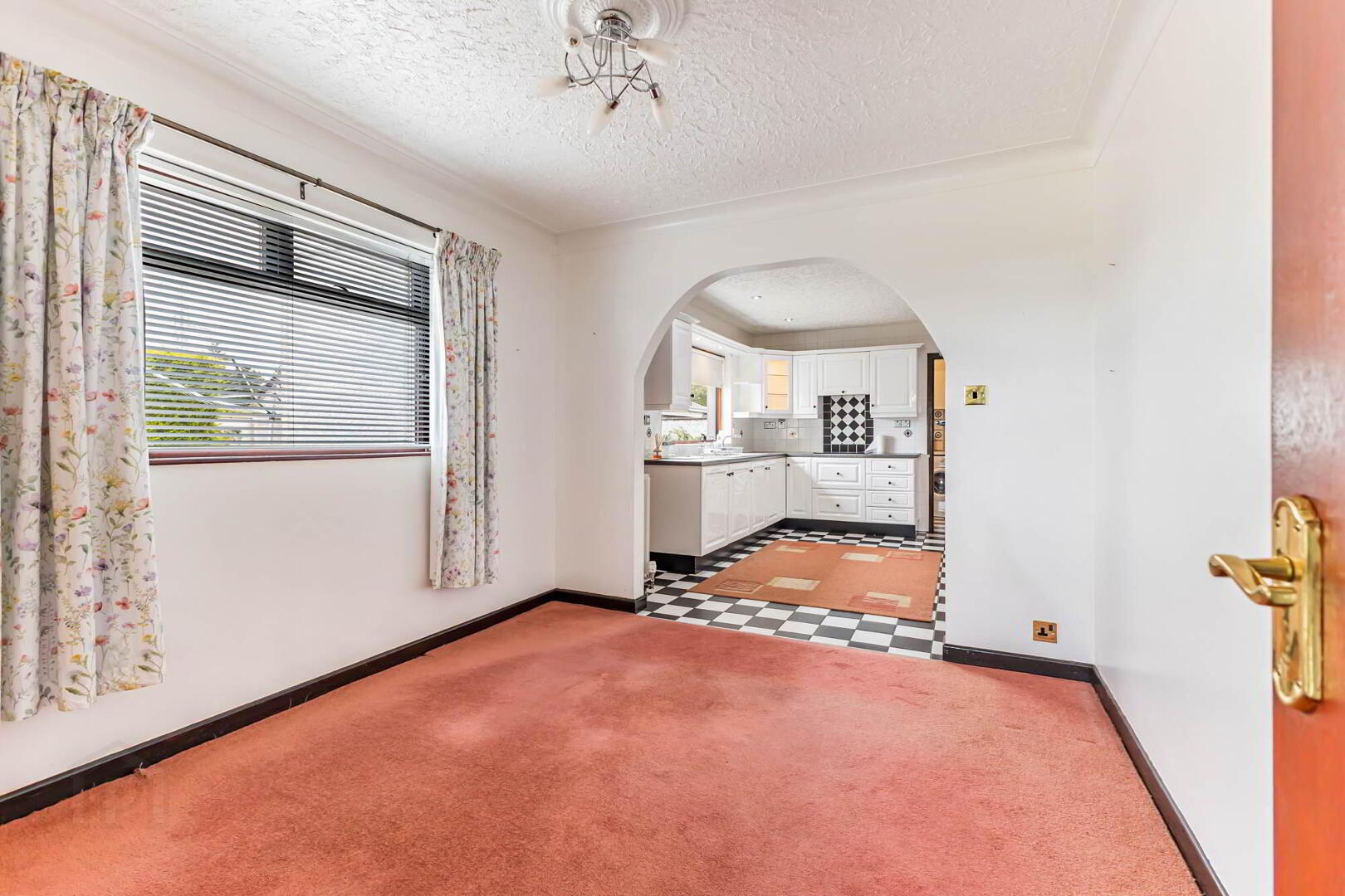 6 Whinney Hill 8 of 29