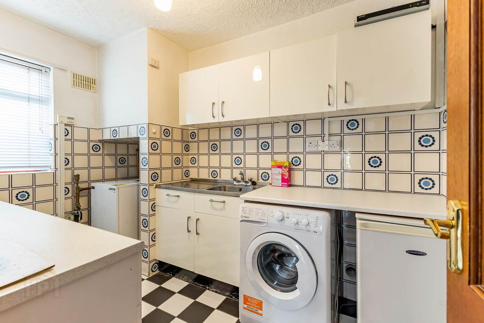 6 Whinney Hill 12 of 29