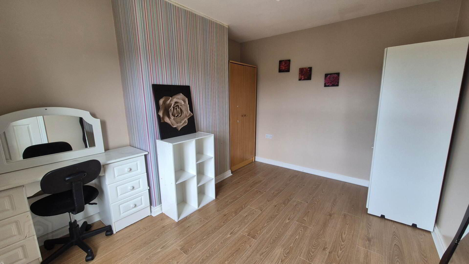 77 Glenoughty Close 17 of 24