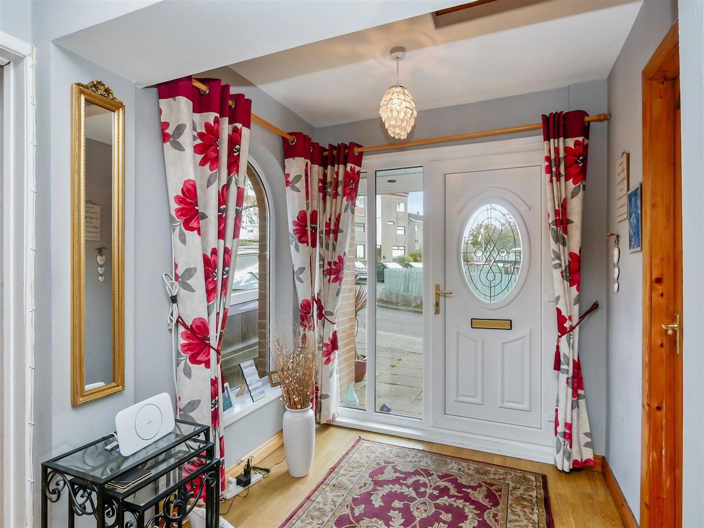 8 Castlerobin Road 4 of 29