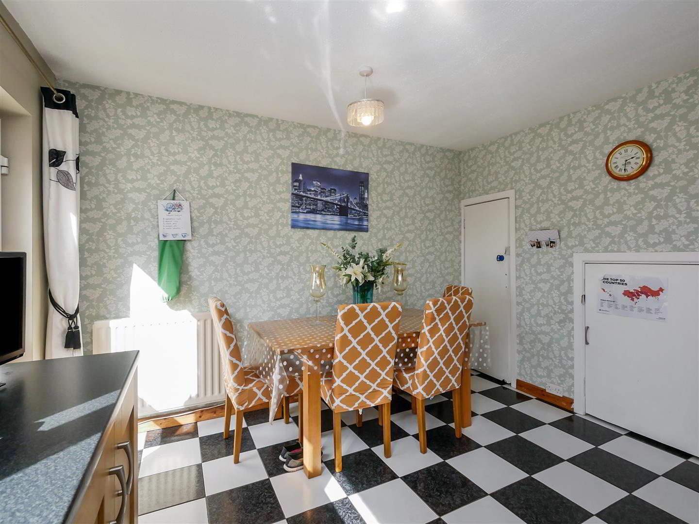 8 Castlerobin Road 15 of 29