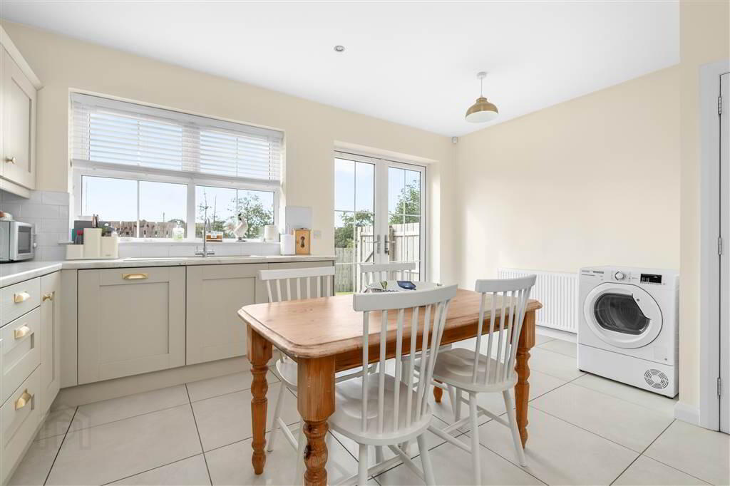 19 Carncome Road 14 of 39