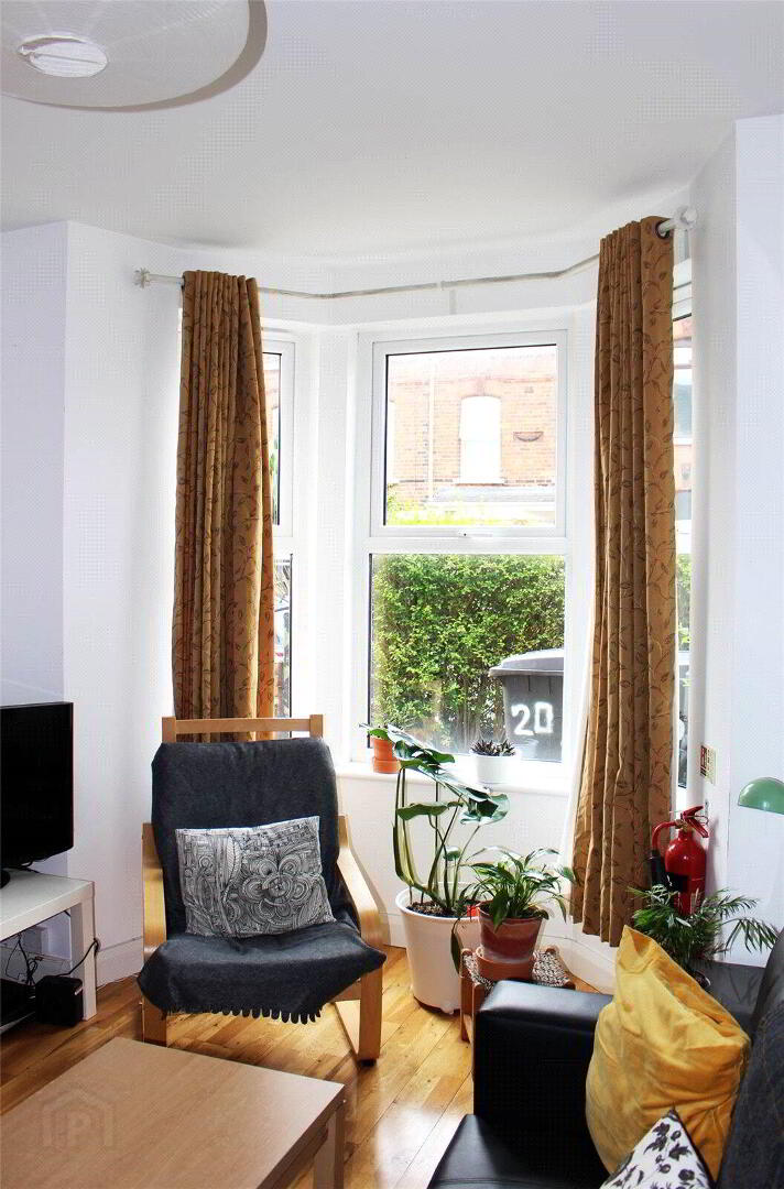 20 Burmah Street 4 of 7