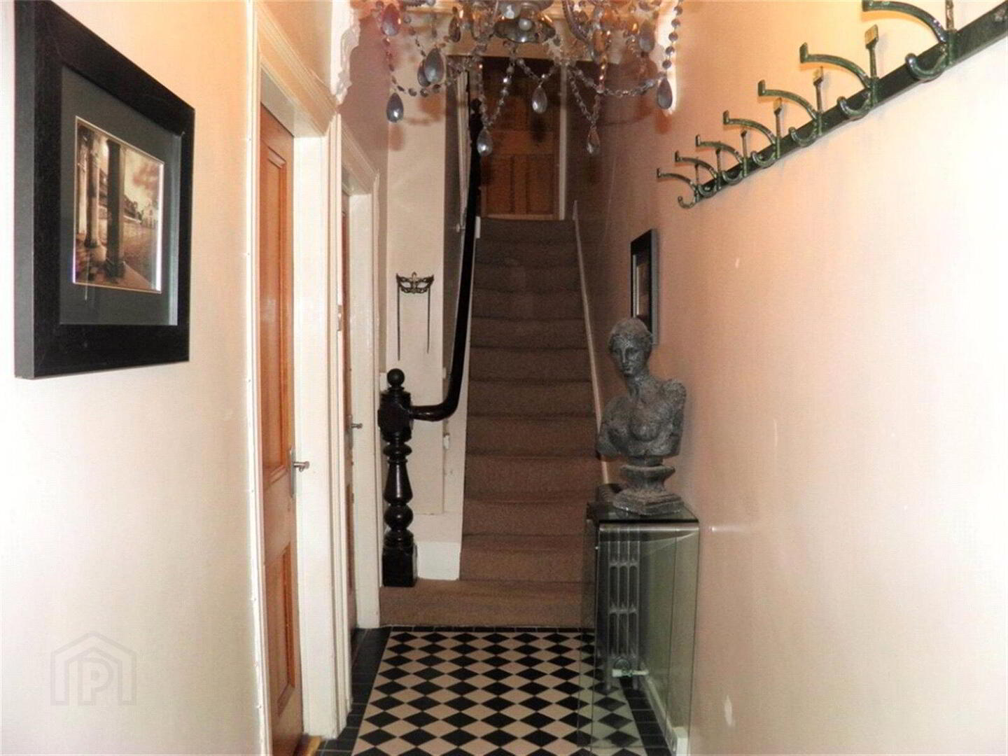 68 Belmont Avenue 2 of 9