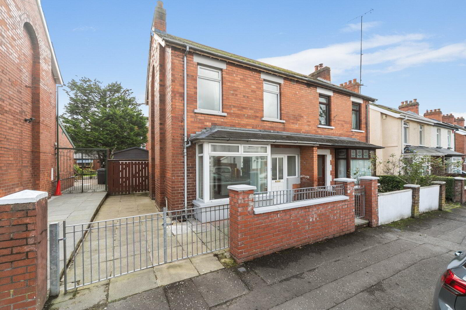 76 Ashley Avenue 1 of 13