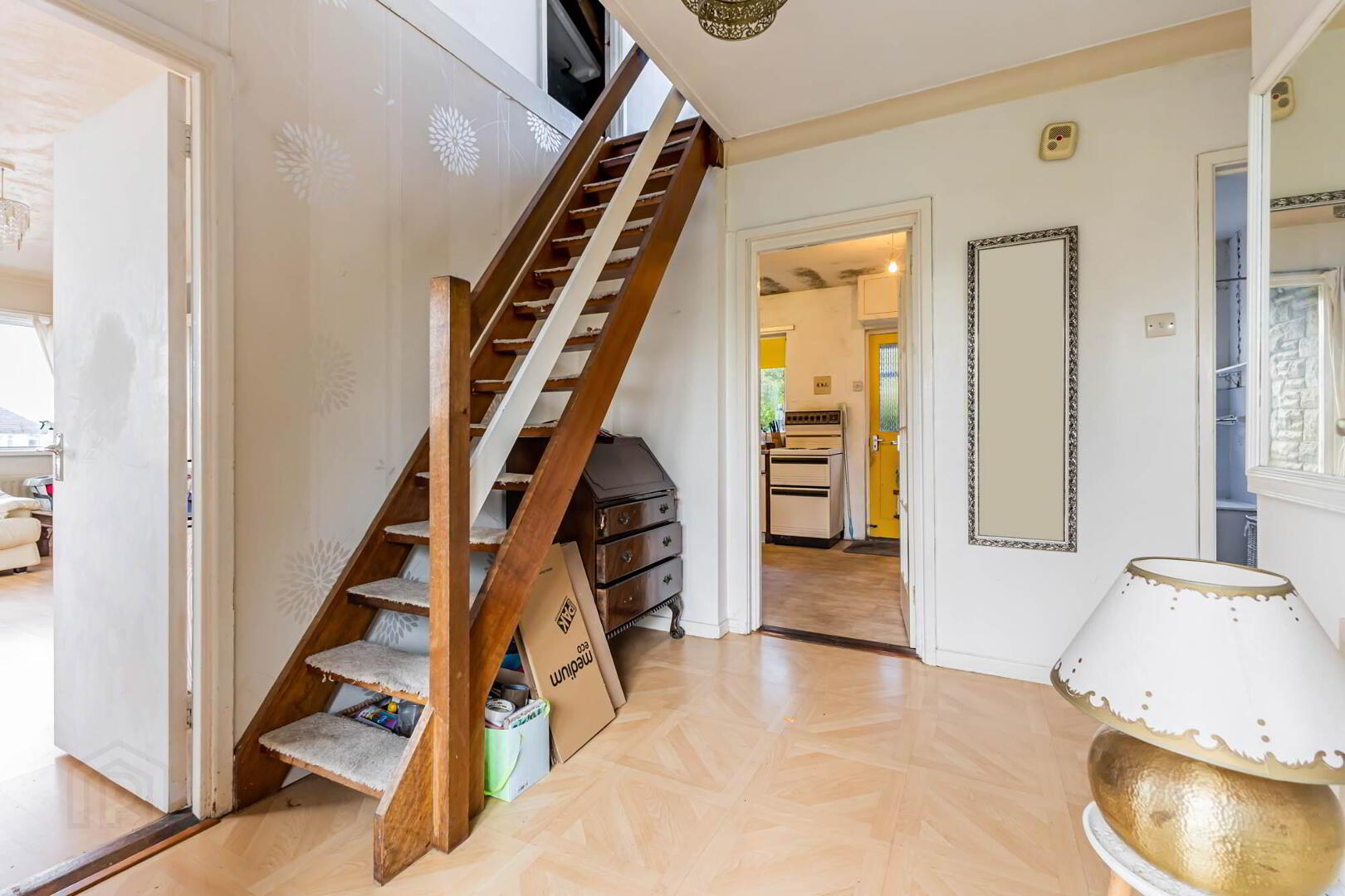 8 Thorndale Road South 2 of 20