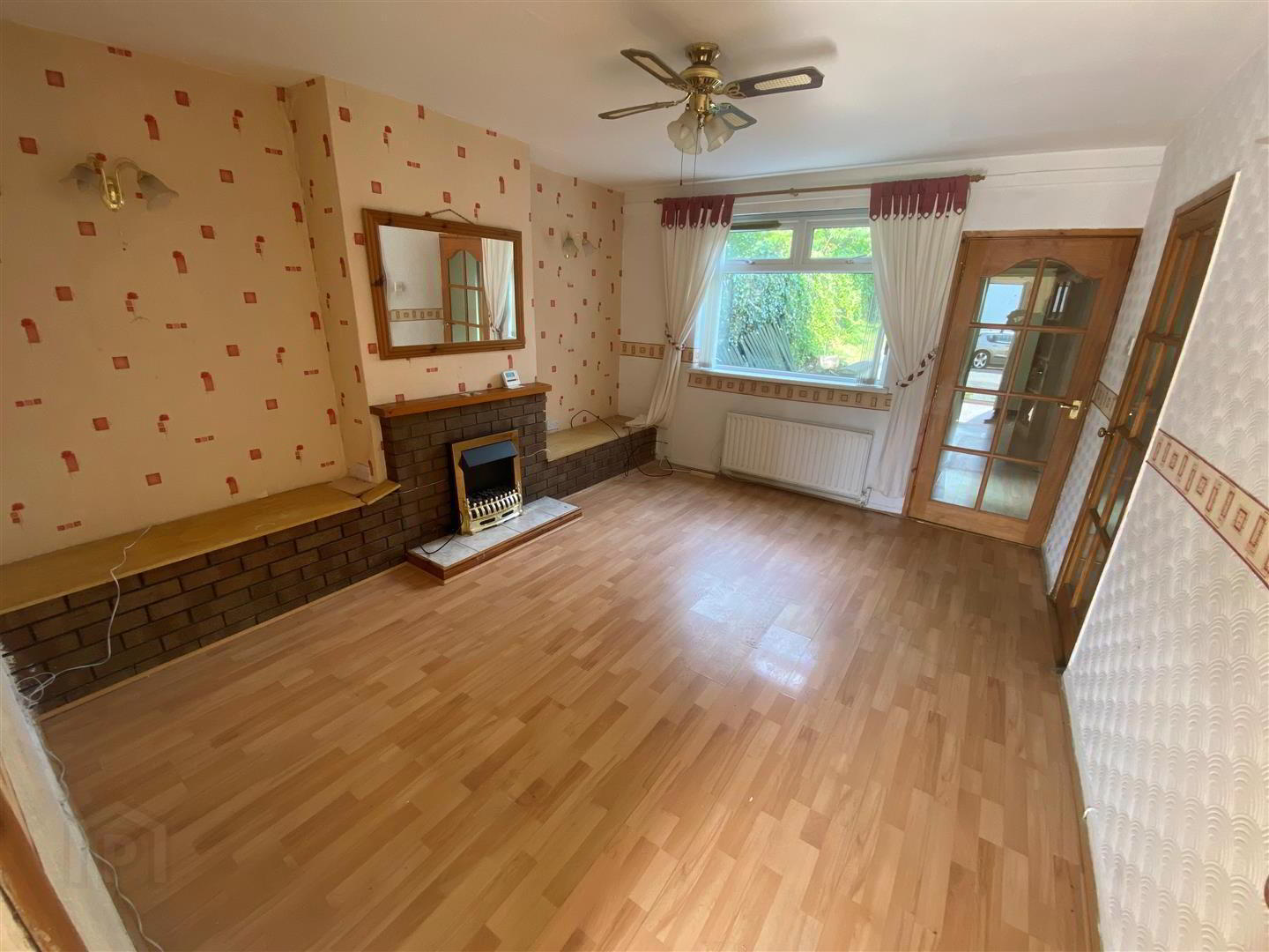 25 Skipperstone Road 3 of 12
