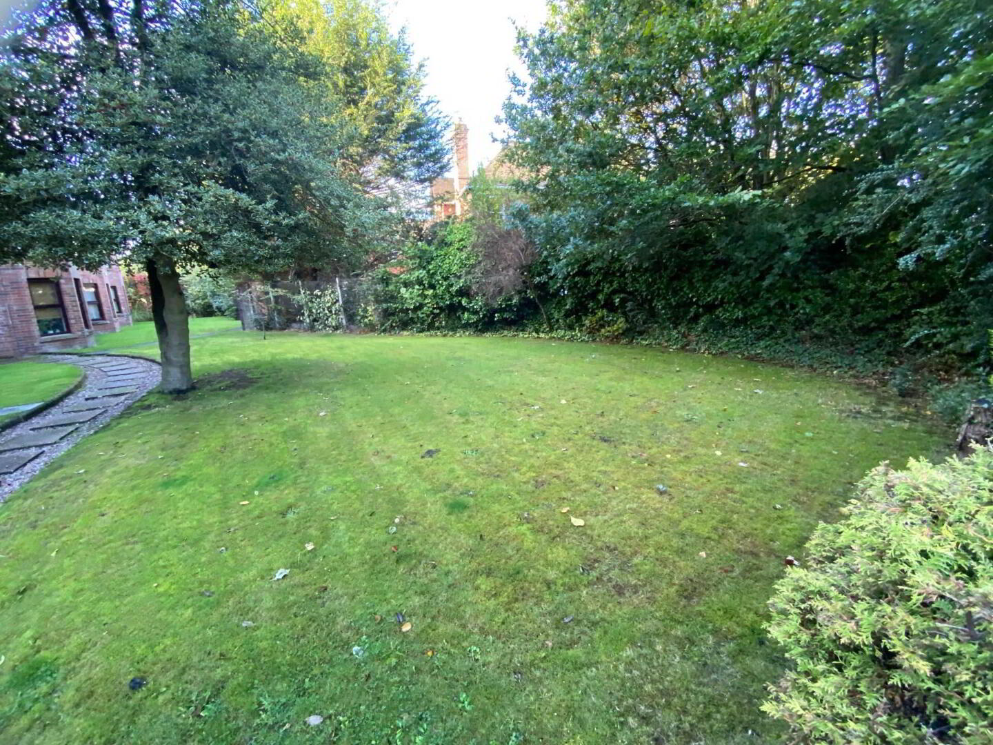 Huntingdale House, Apt Annadale Avenue 14 of 15