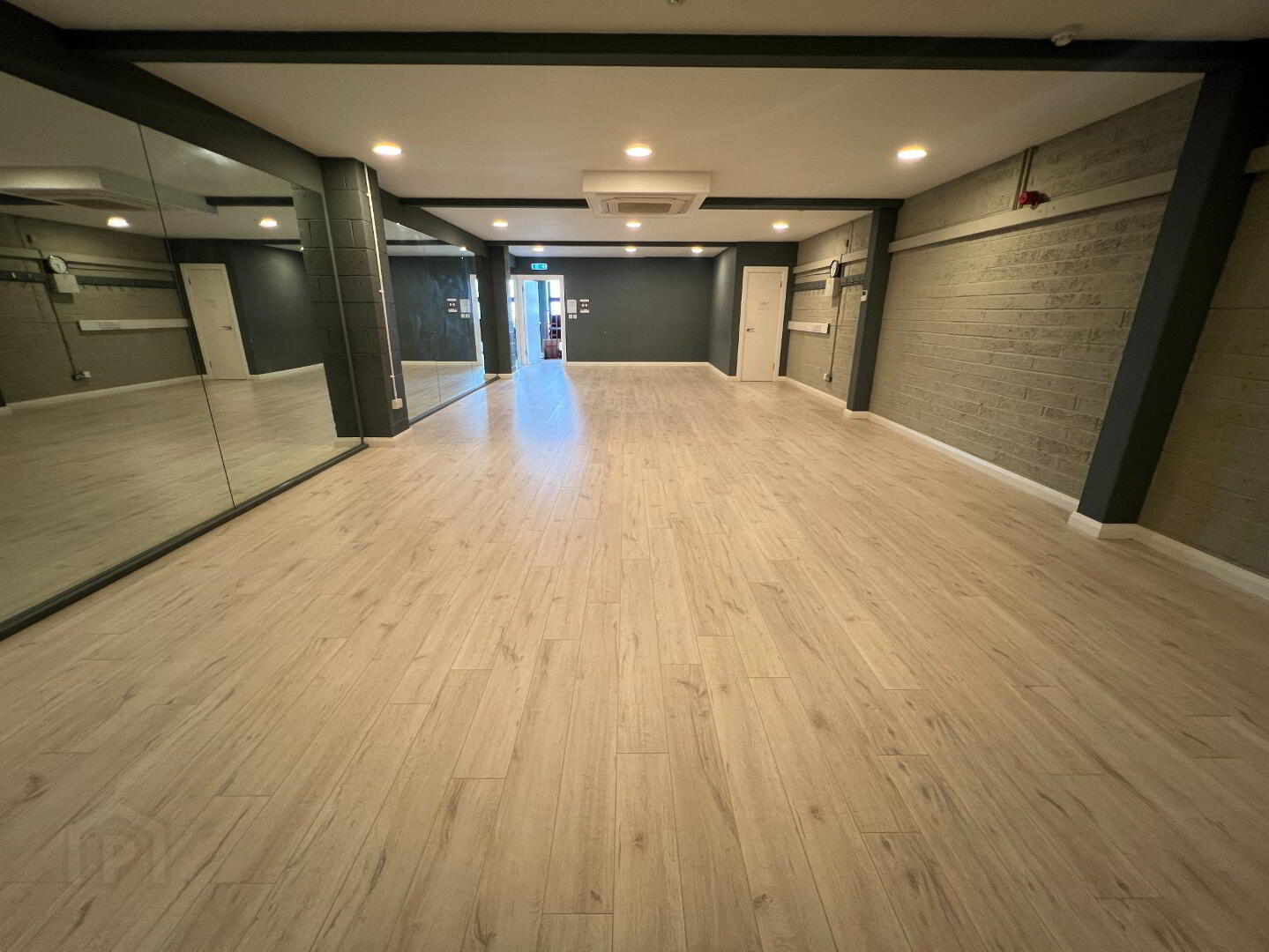 Unit 3, 8 Beechvalley Way, Ballysaggart Business Complex 5 of 9
