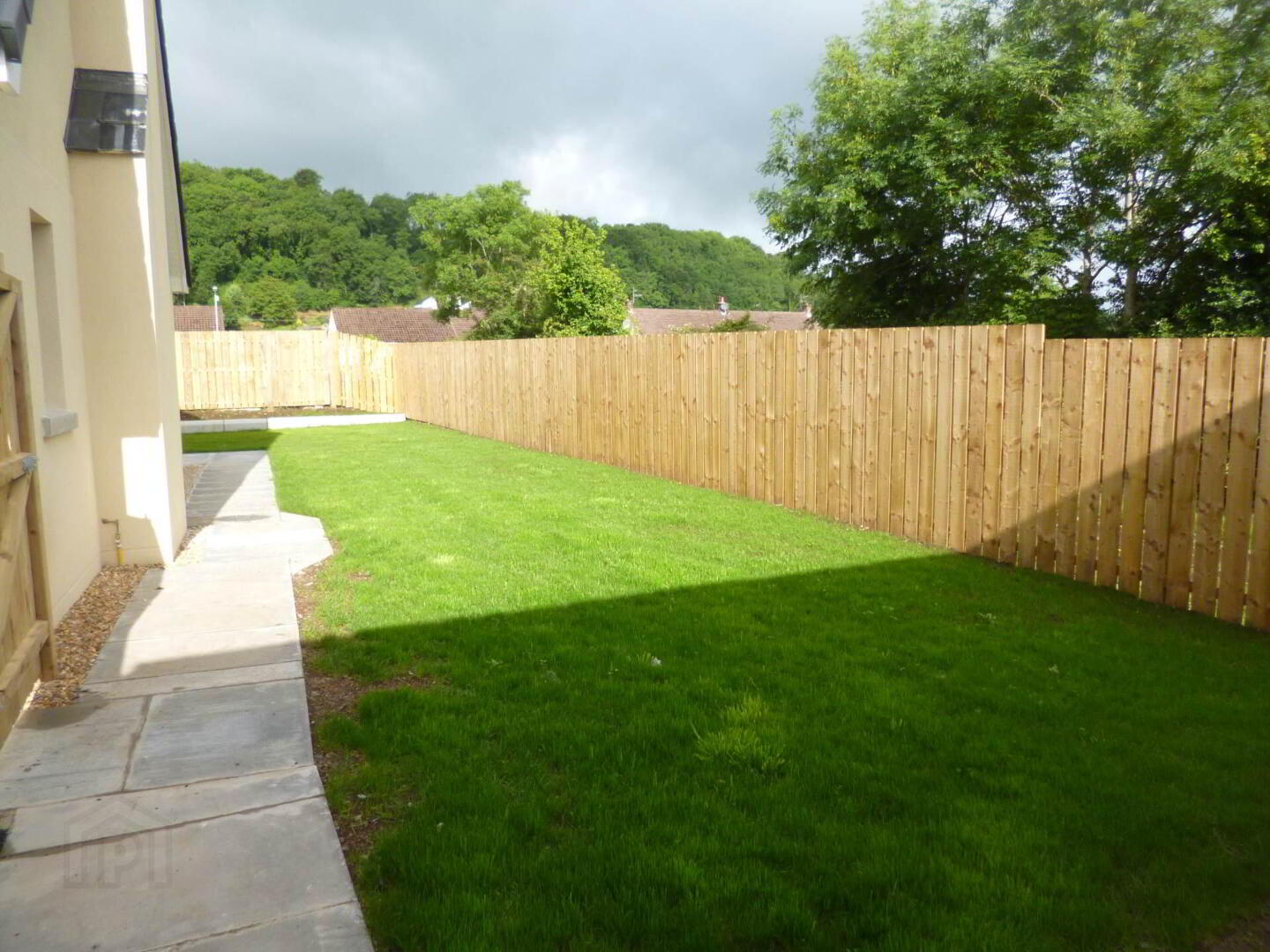 10 Riverside Mews 20 of 22
