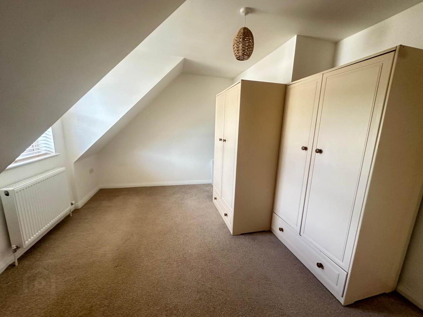 10 Riverside Mews 16 of 22