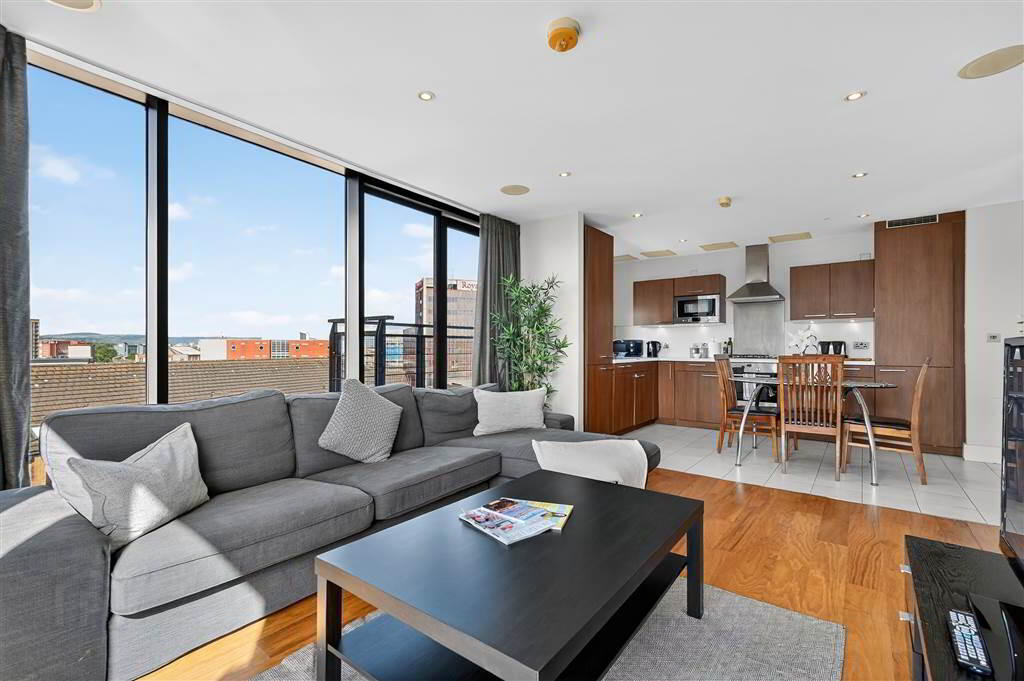 Apartment 35 Custom House Square 2 Ulster Street 10 of 15