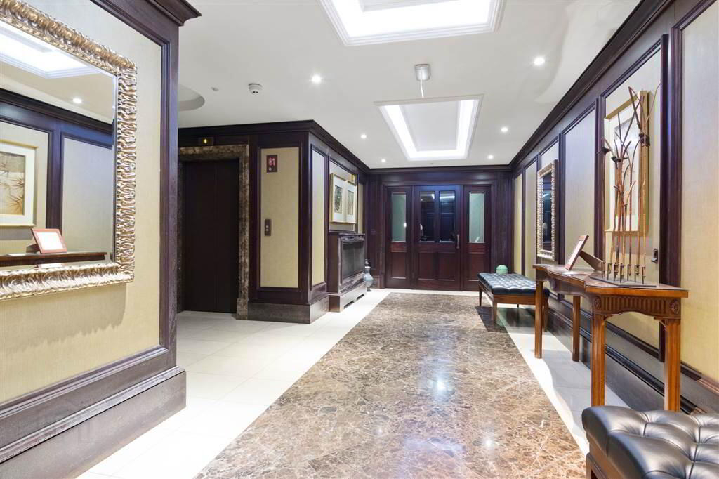 Apartment 35 Custom House Square 2 Ulster Street 4 of 15