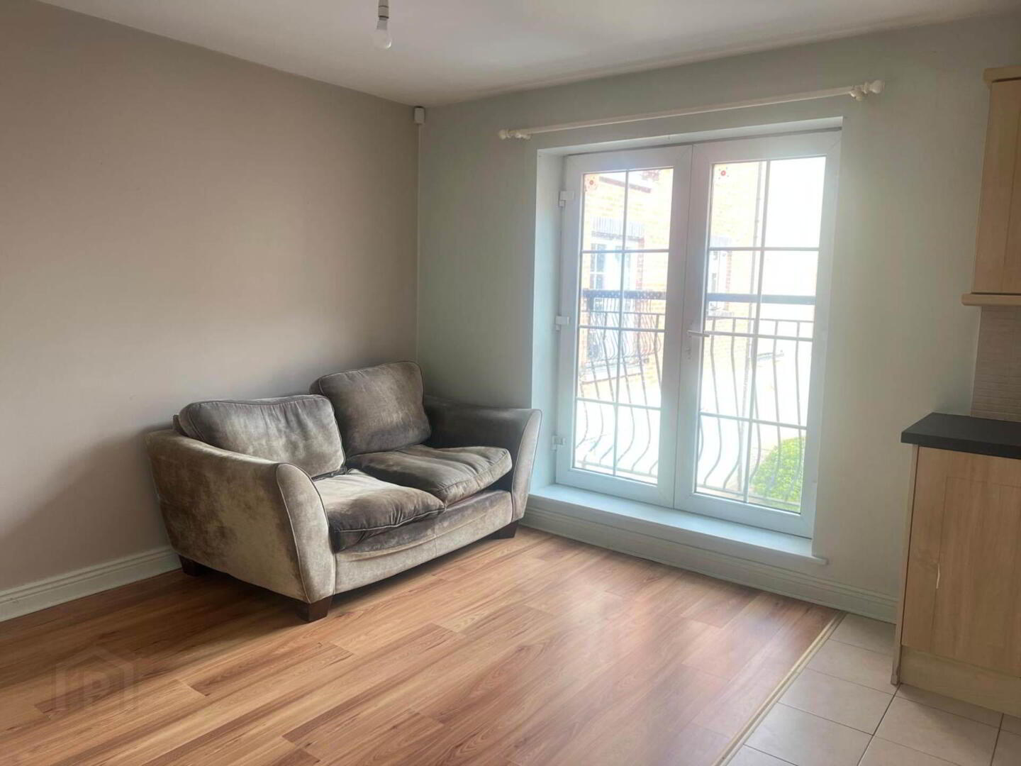 13 Stonebridge Court 2 of 14