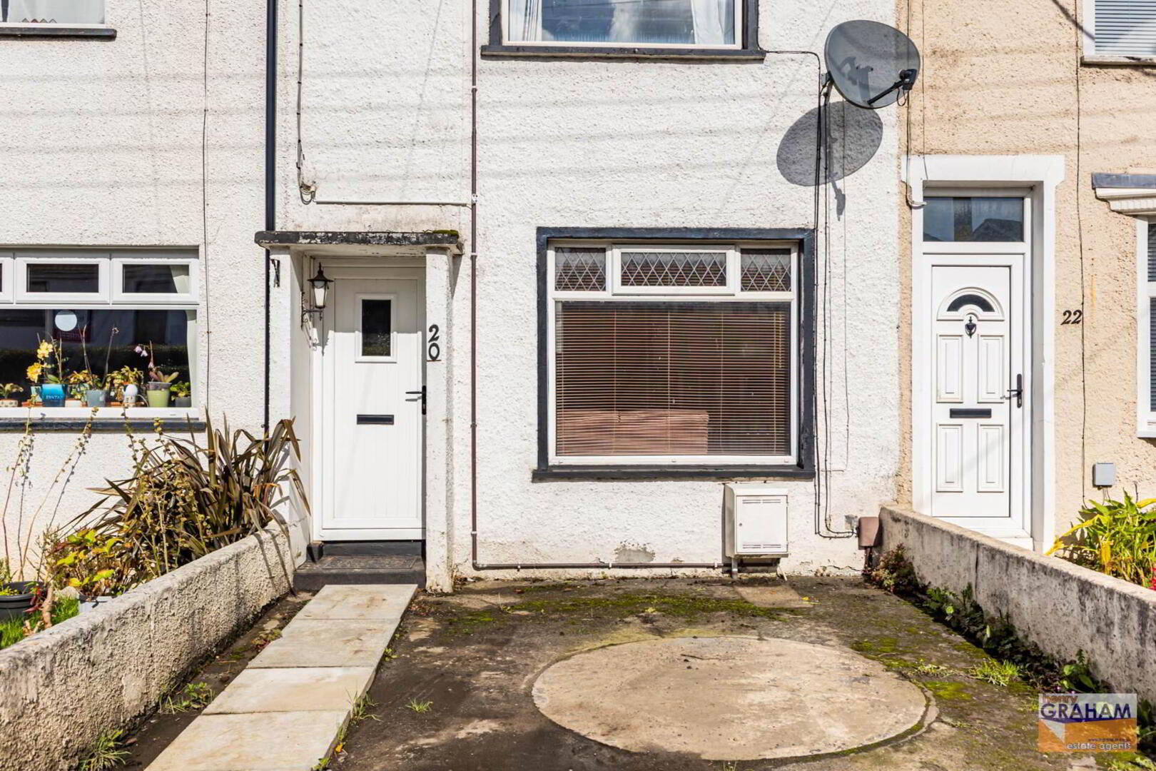 20 Nettlehill Road 3 of 27
