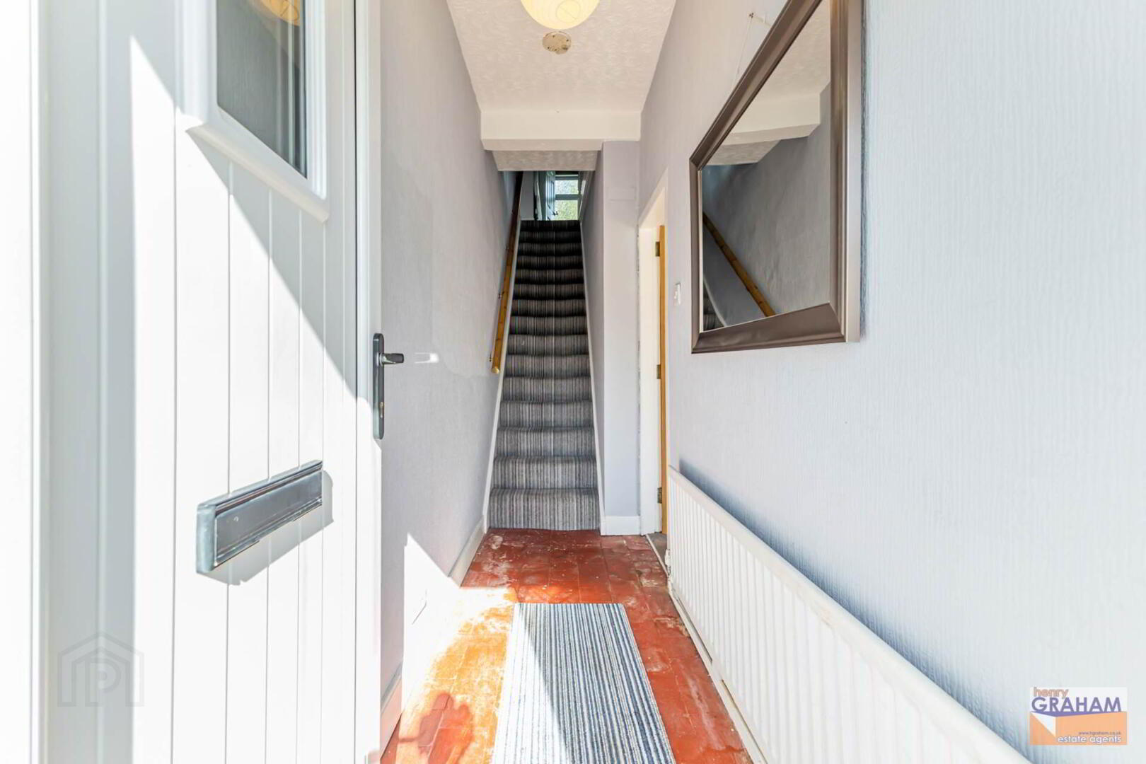 20 Nettlehill Road 4 of 27