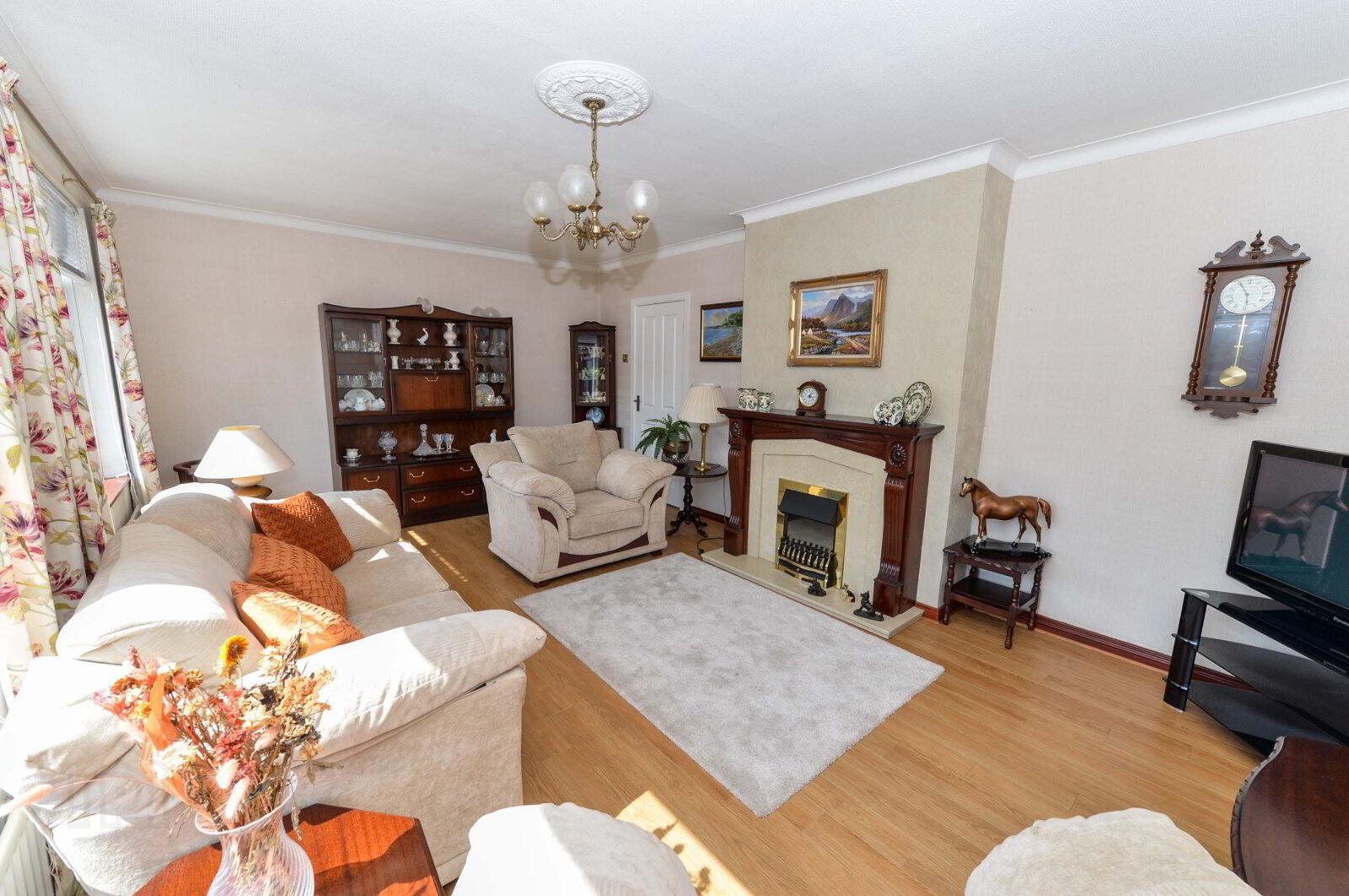 94 Orangefield Road 3 of 11
