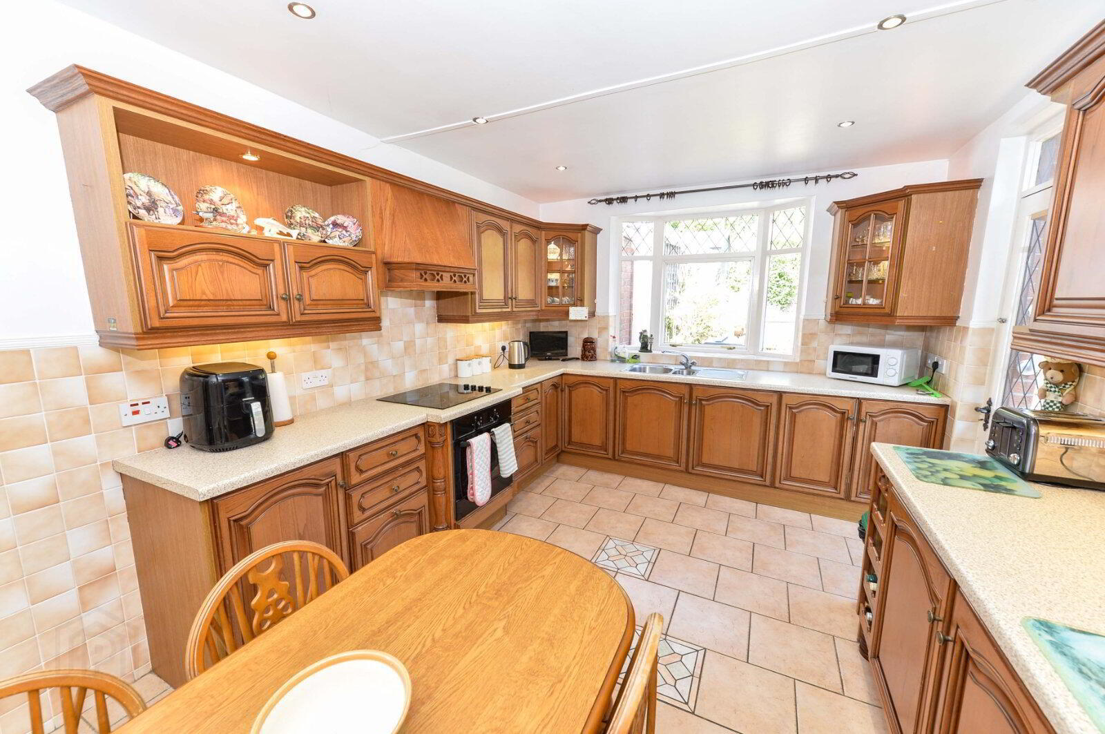 94 Orangefield Road 4 of 11