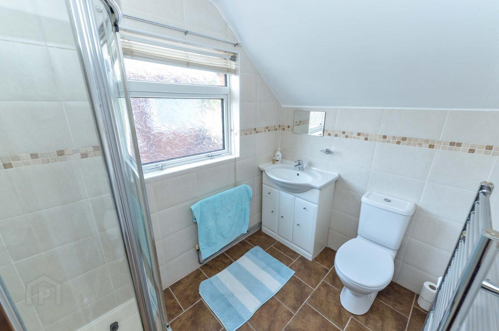 94 Orangefield Road 7 of 11