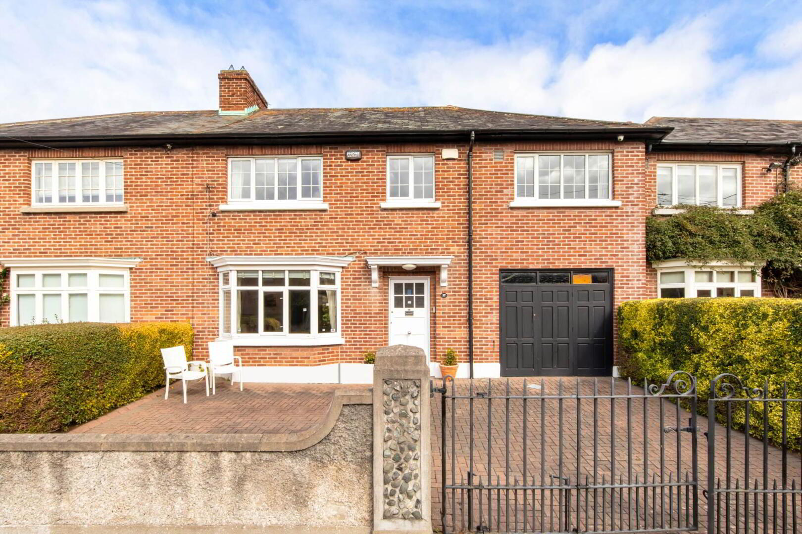 17 Whitethorn Road 1 of 24