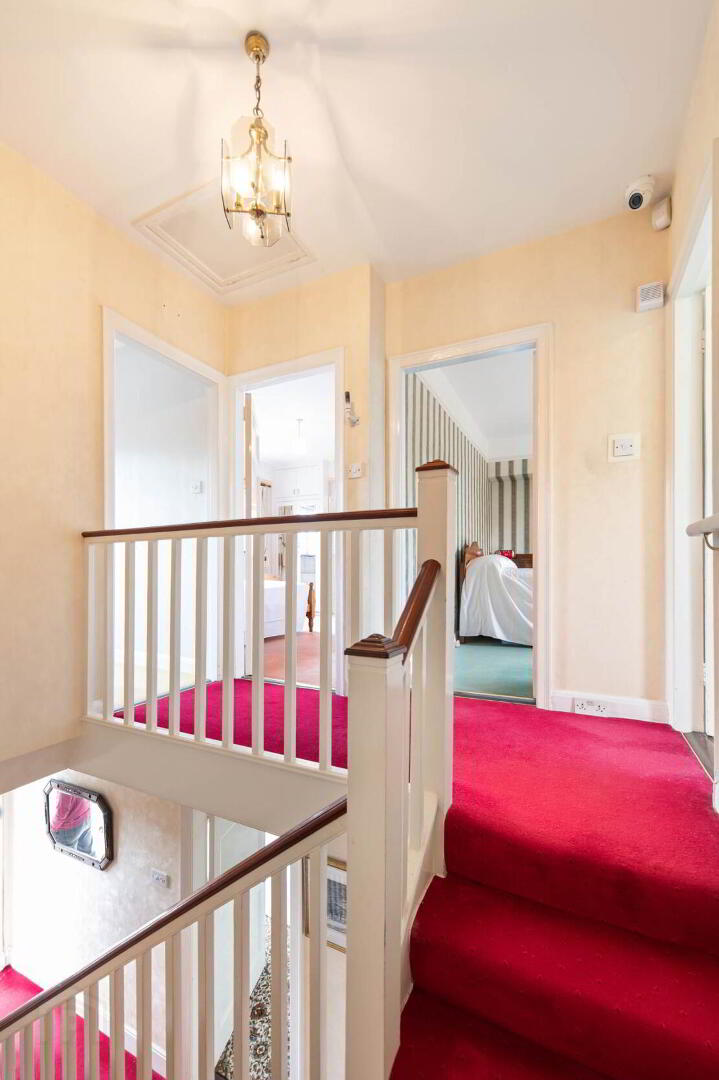 17 Whitethorn Road 14 of 24