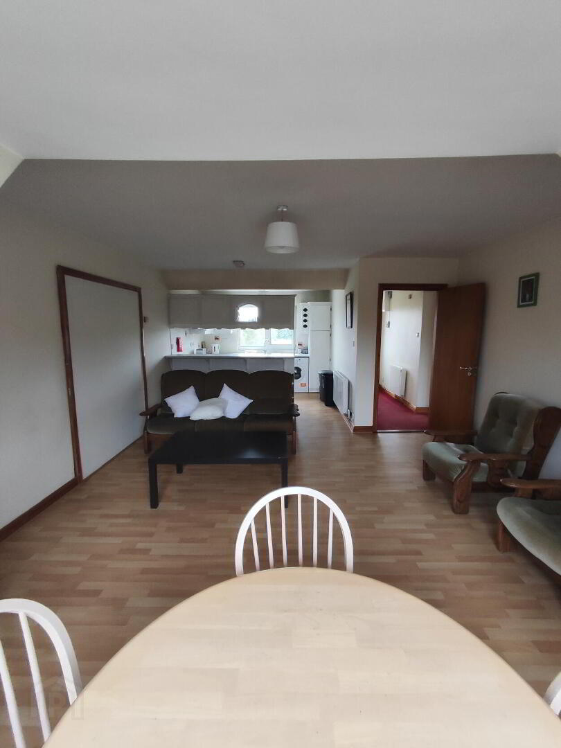 The Birch Grove, Birchgrove 7 of 7