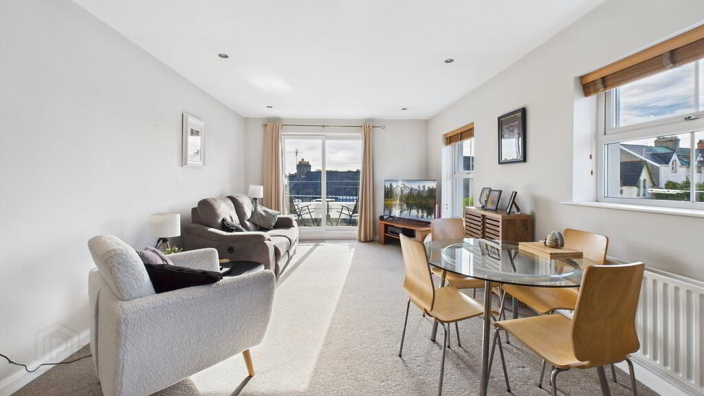 9 Lesley Plateau, 29 Bingham Street 8 of 18