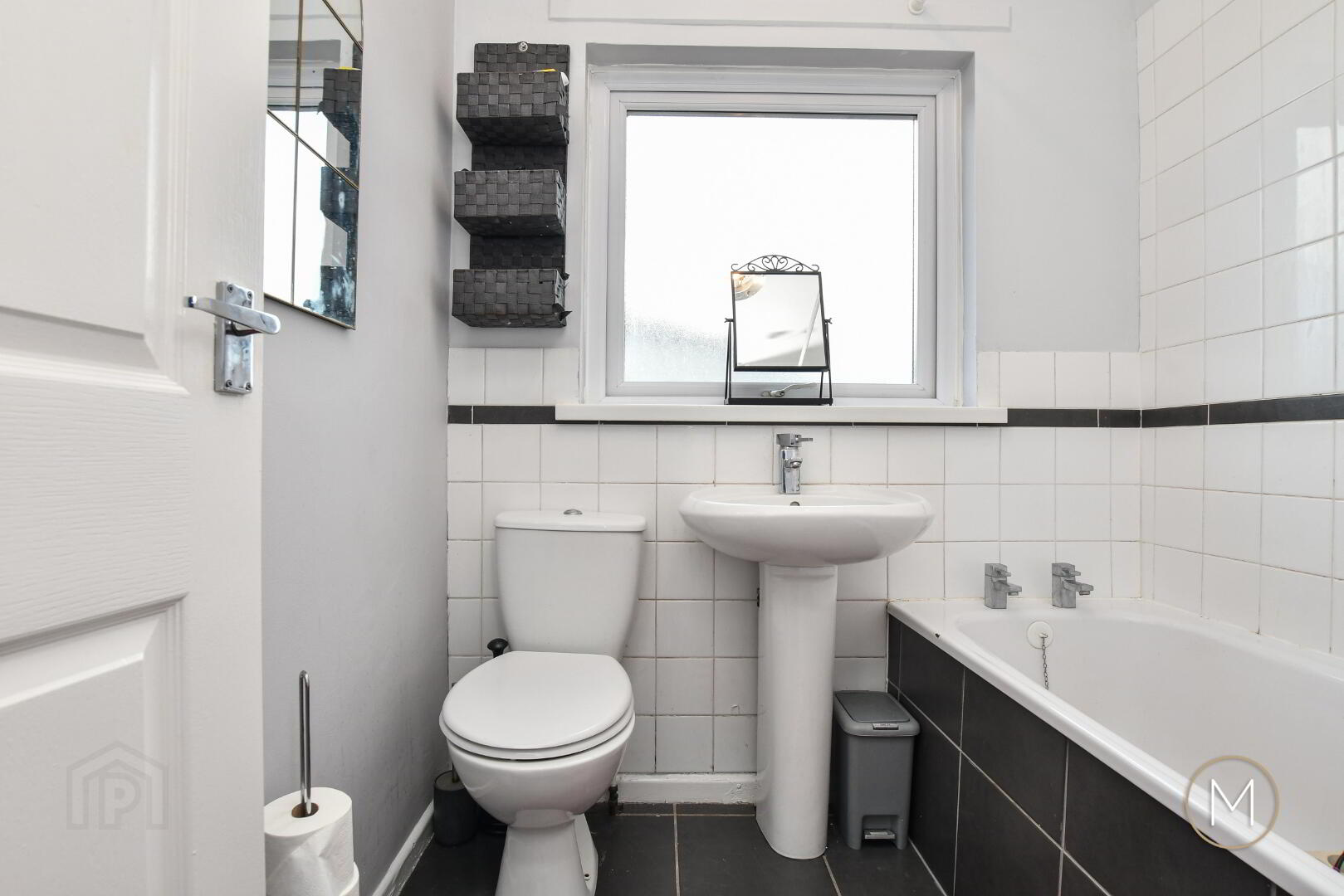 32 Menin Road 22 of 31
