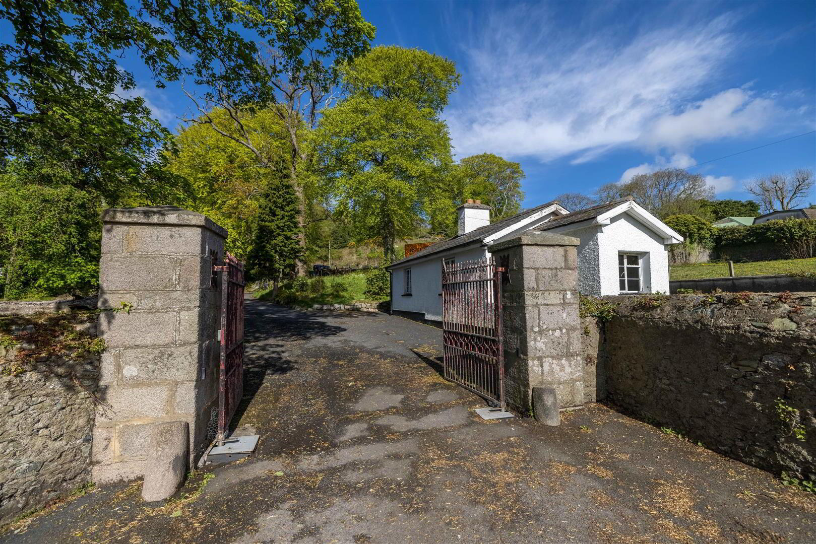 The Gate House, 18 Kilbroney Road 2 of 13