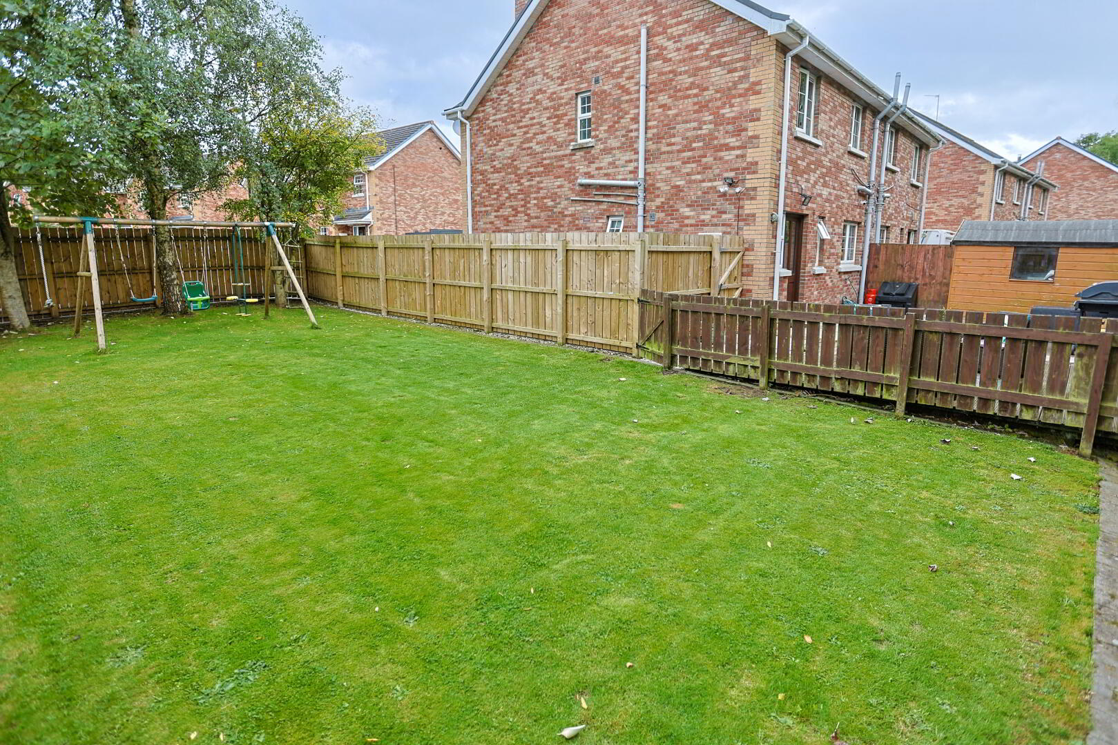 10 Meadow Bank 54 of 54