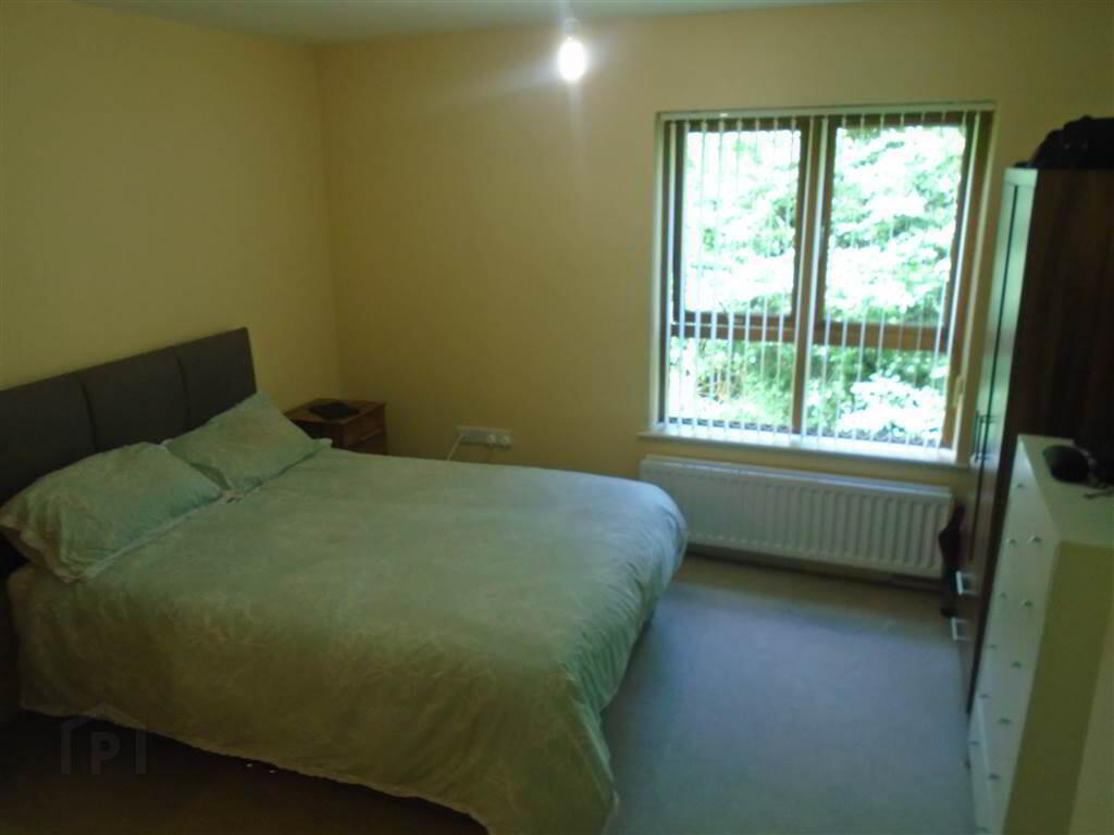 11 Hawthorn Mews 6 of 7