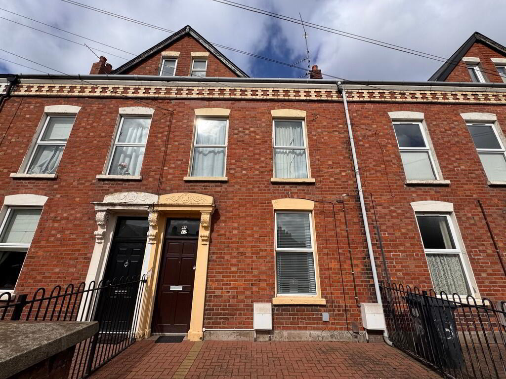 47a Sunnyside Street 1 of 9