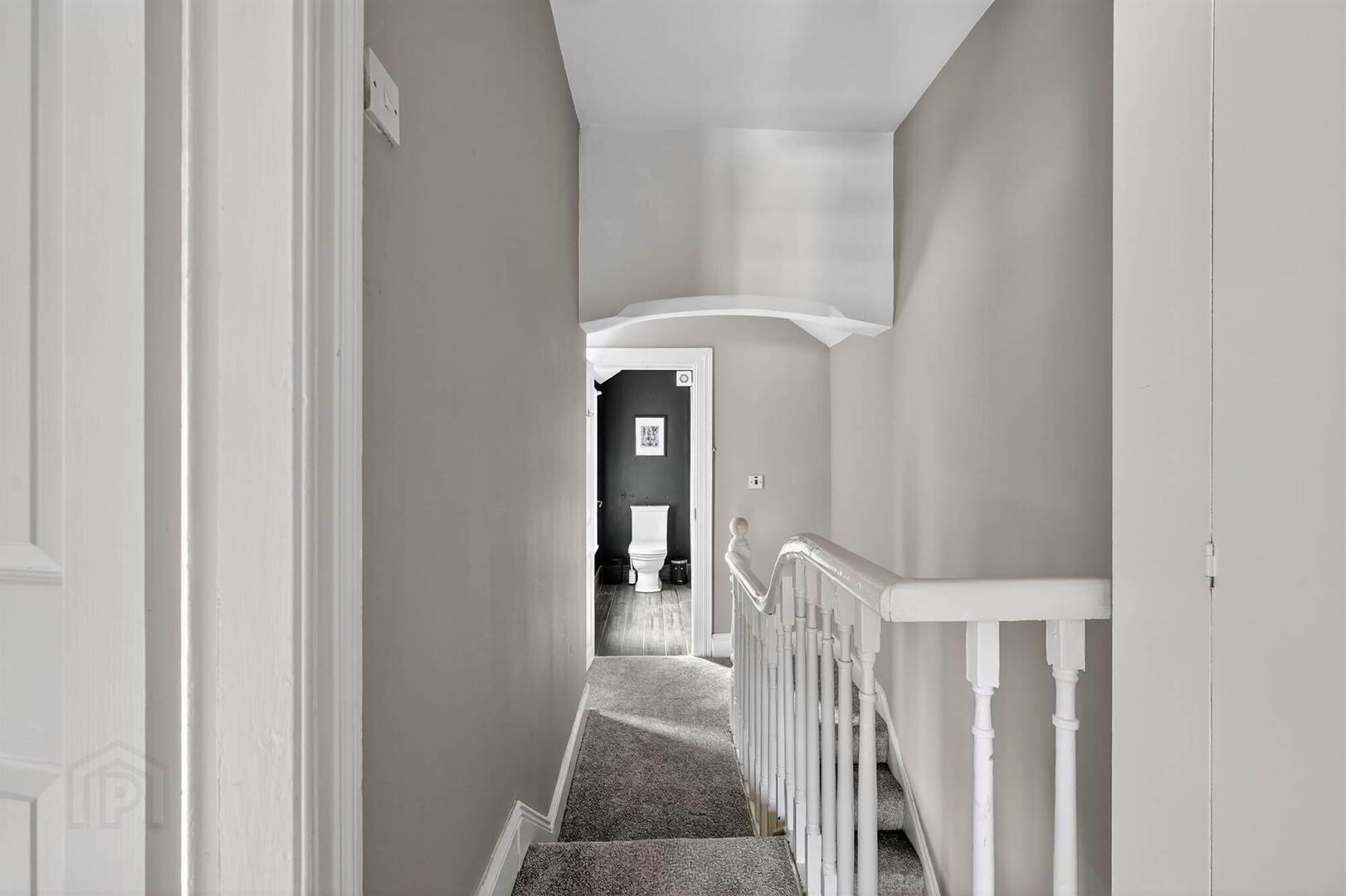 32 Rathcool Street 14 of 21