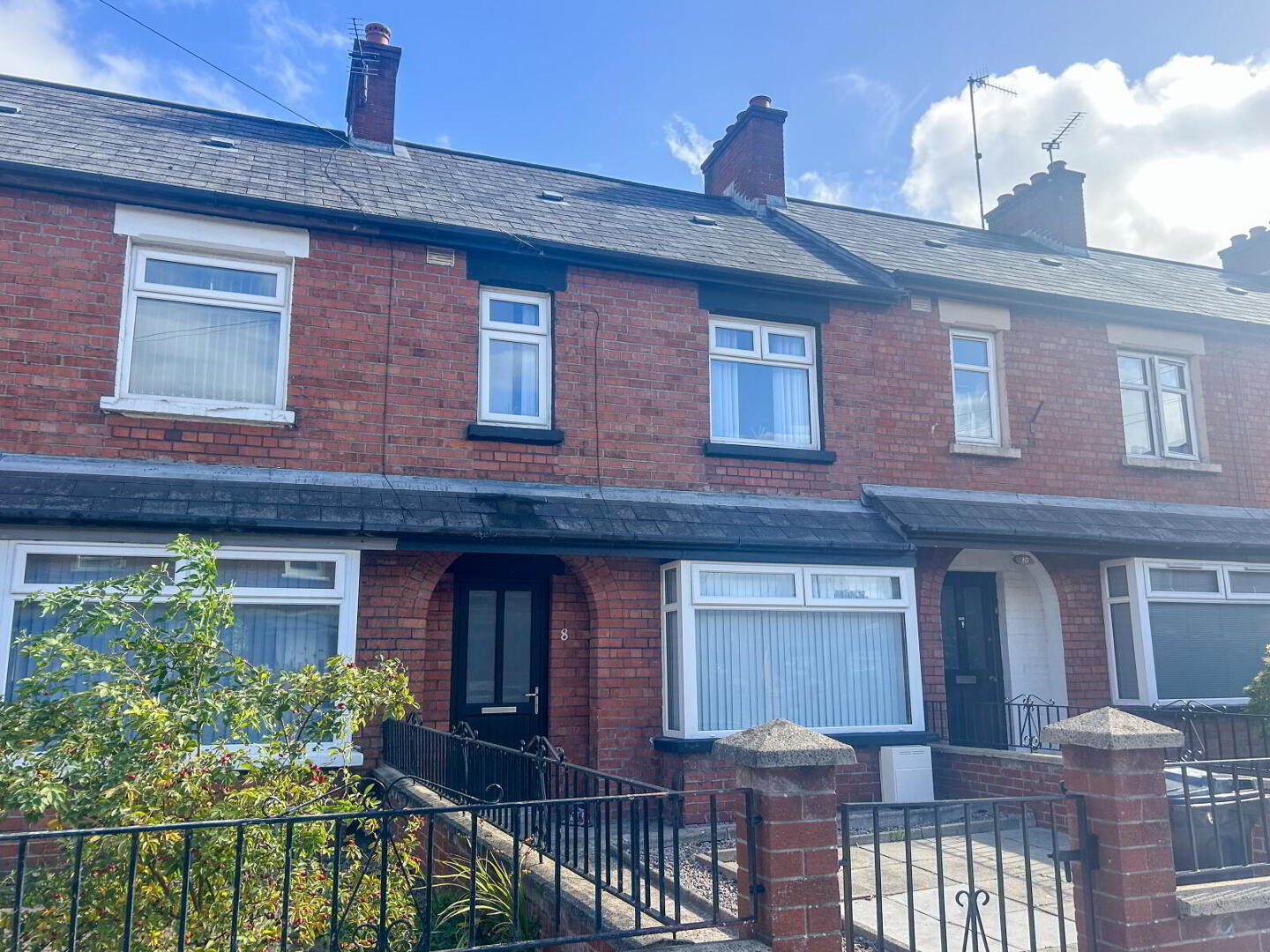 8 Windsor Drive 1 of 20
