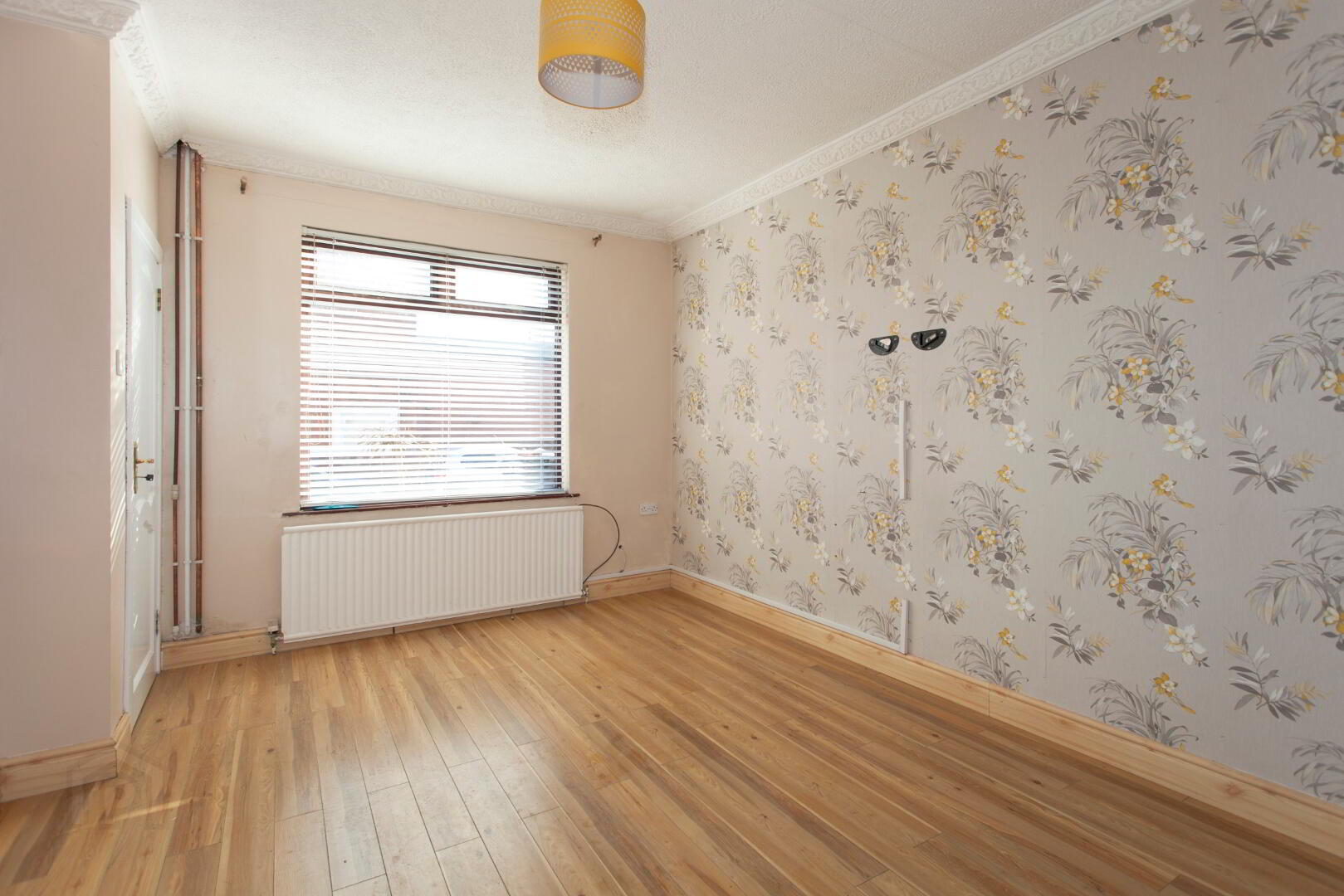property description image