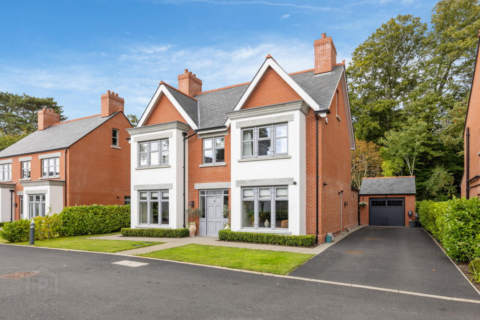 3 Martello Gate 1 of 41