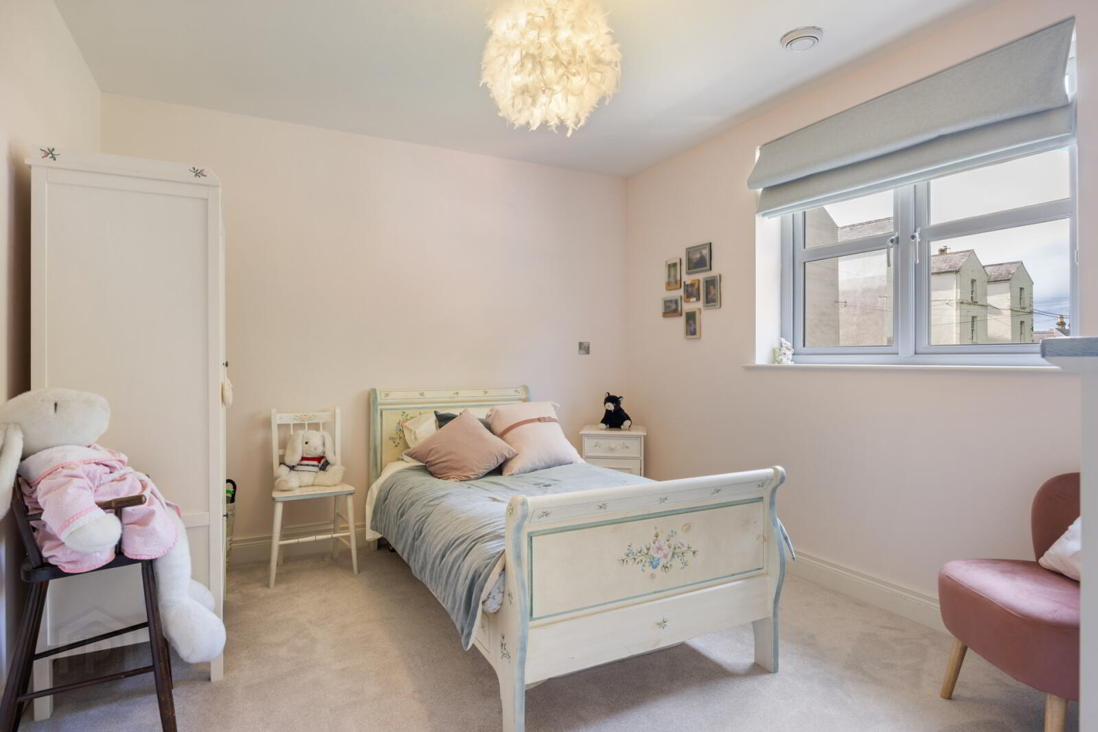3 Martello Gate 22 of 41