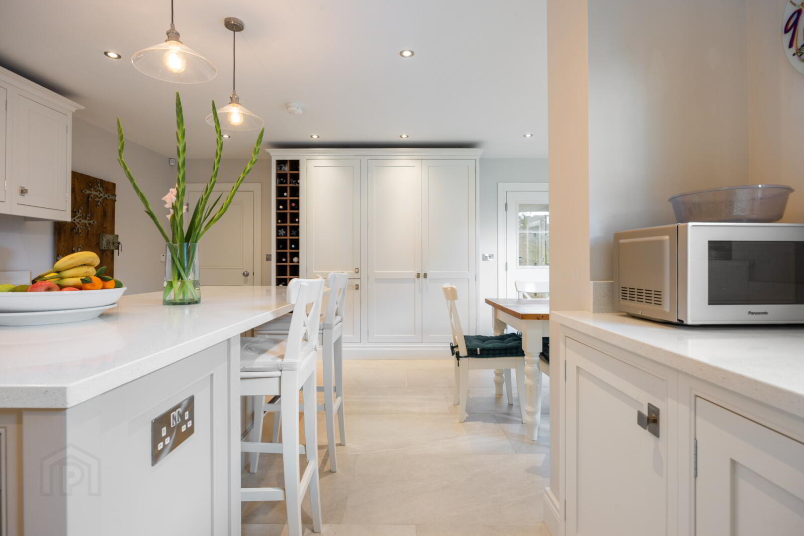 3 Martello Gate 12 of 41