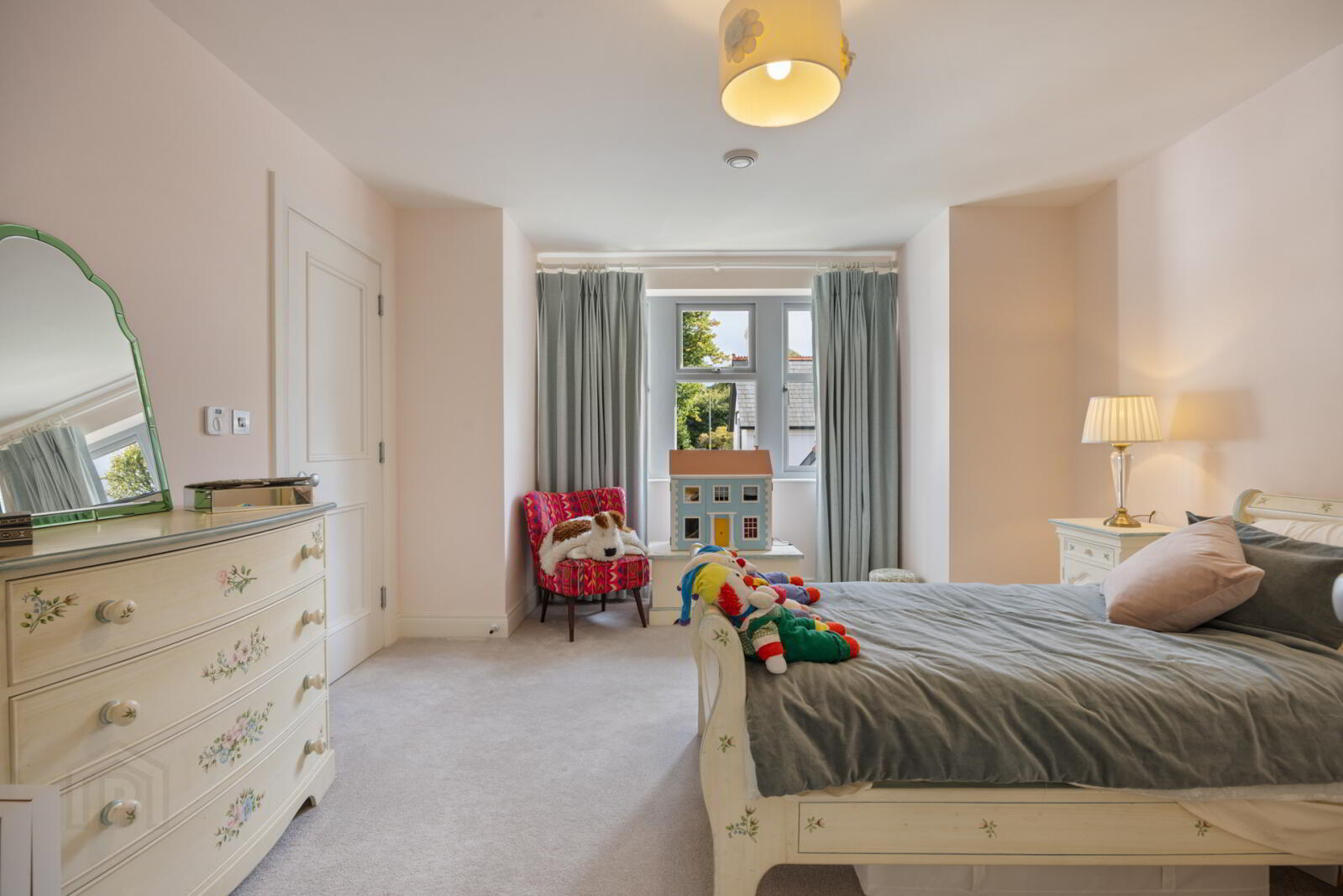 3 Martello Gate 21 of 41