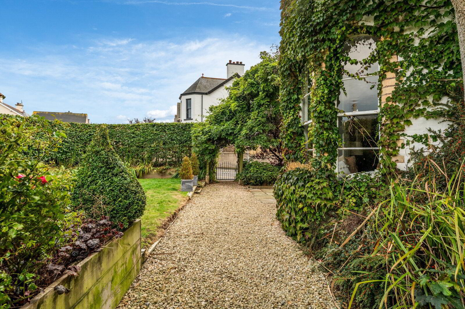 43 Clifton Road 44 of 53