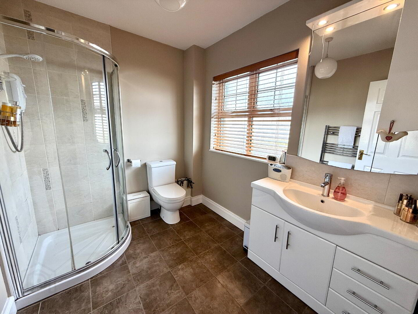 30 Thornhill Park 22 of 40
